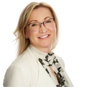 Meet your Posher, Carolyn